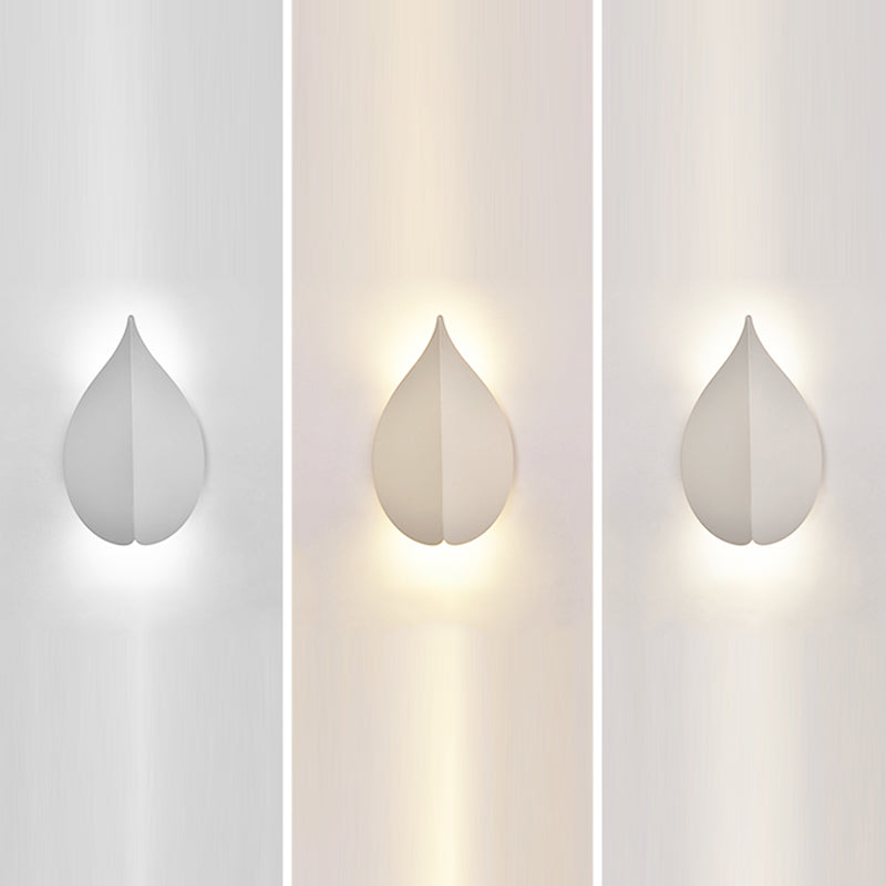 Modern Minimalist Style Leaf-shaped Flush Mount Wall Sconce Metal Wall Mount Light Fixture for Bedroom
