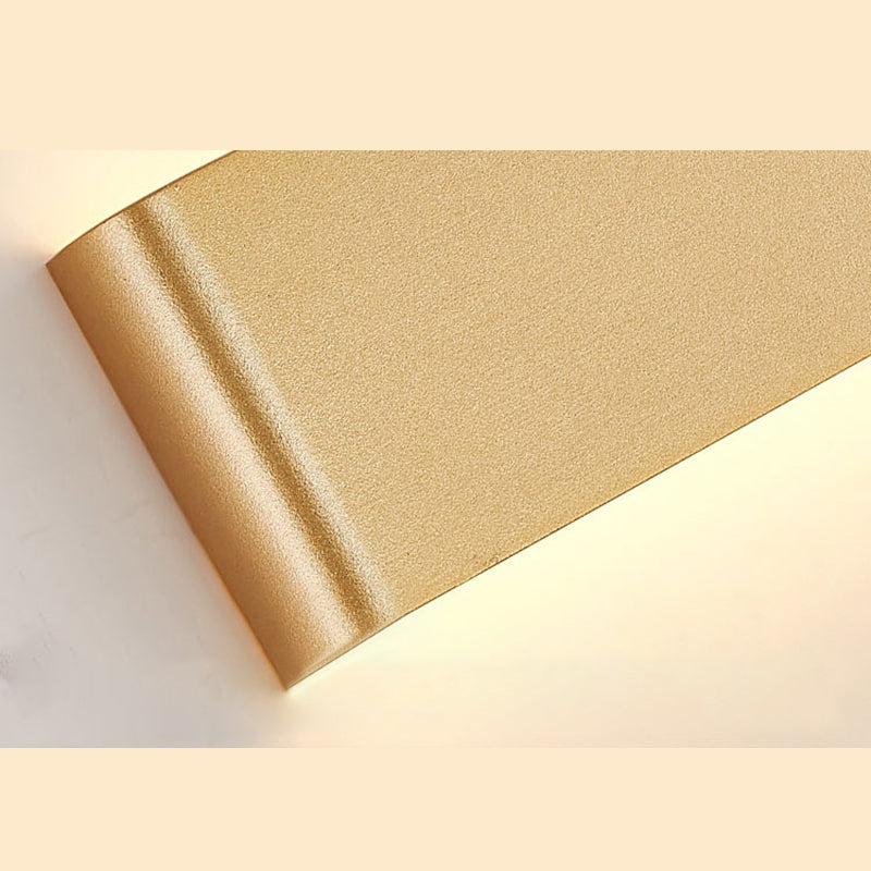 Modern Minimalist Style Rectangular Up and Down LED Wall Sconce Metal Wall Mounted Light Fixture for Bedroom