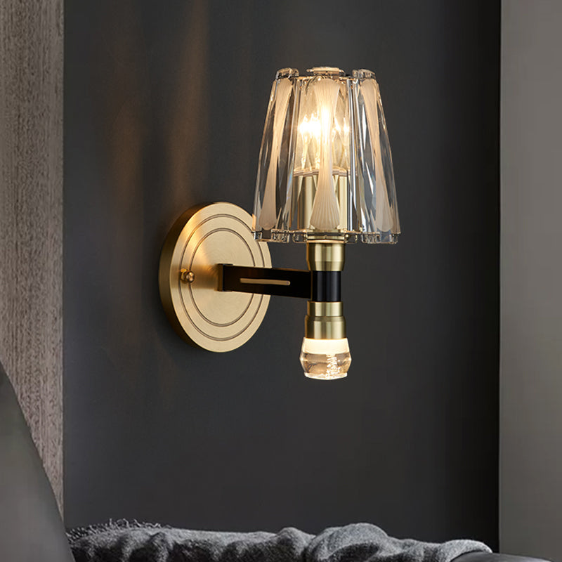 Lampada a parete in cristallo in rame a bulbo singolo 8,3 "H Brass Brass Bed Sconce Sconce Secondo