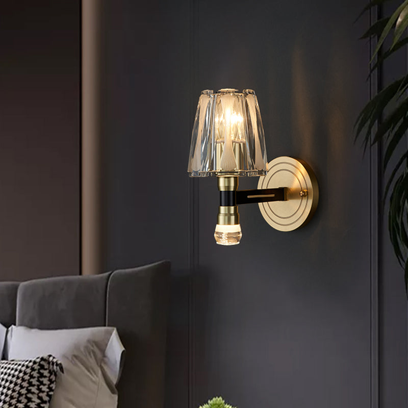 Lampada a parete in cristallo in rame a bulbo singolo 8,3 "H Brass Brass Bed Sconce Sconce Secondo