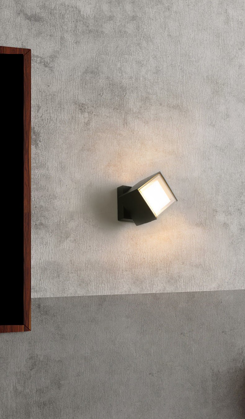 Lámpara de pared LED rotativa cuadrada con sombra acrílica transparente al aire libre de iluminación impermeable al aire libre