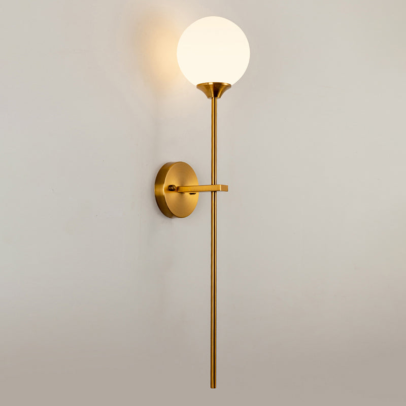 1-Light Wall Light in Modern Luxury Style Wrought Iron Wall Sconce with Globe Glass Shade