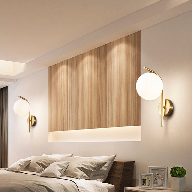 Zeitgenössische globale Wandmontagleuchte Milchglas Wandmontagelampe für das Restaurant