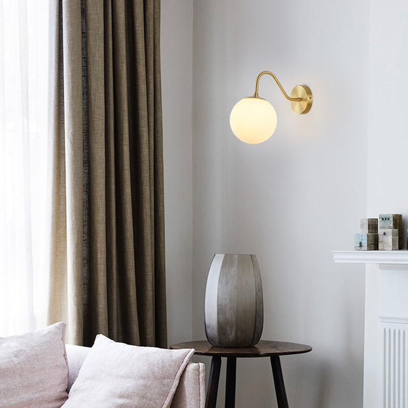 Zeitgenössische globale Wandmontagleuchte Milchglas Wandmontagelampe für das Restaurant