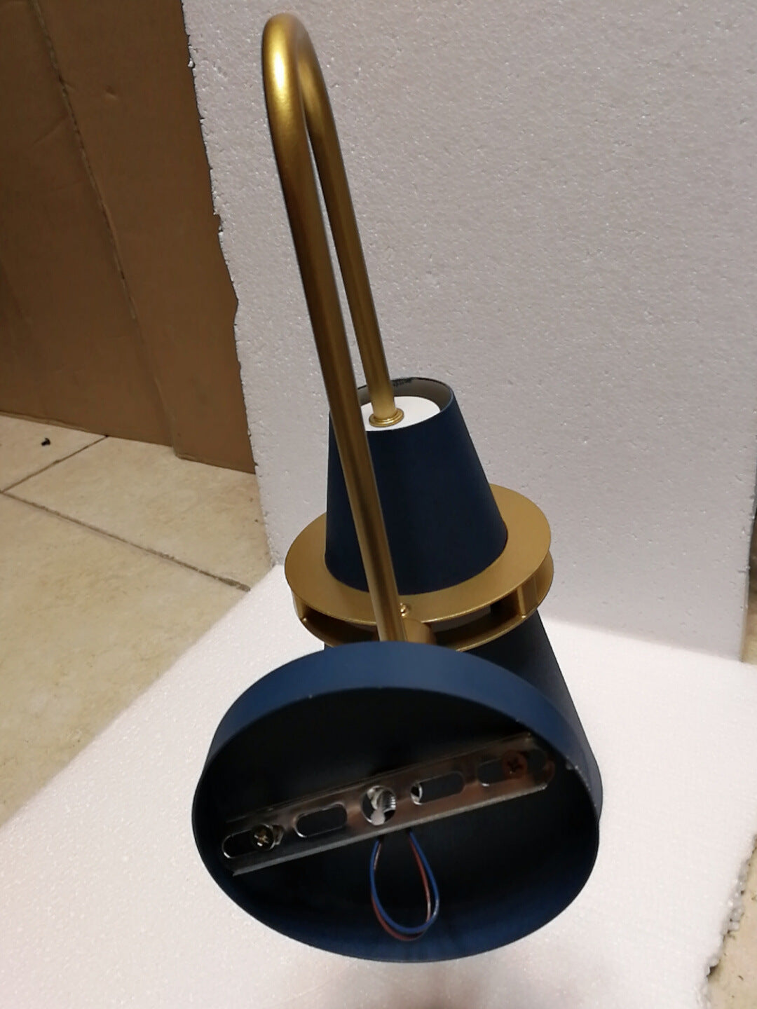 1 Light Metal Wall Mount Light Fixture Modern Dual Cone Wall Sconce Lighting for Bedroom