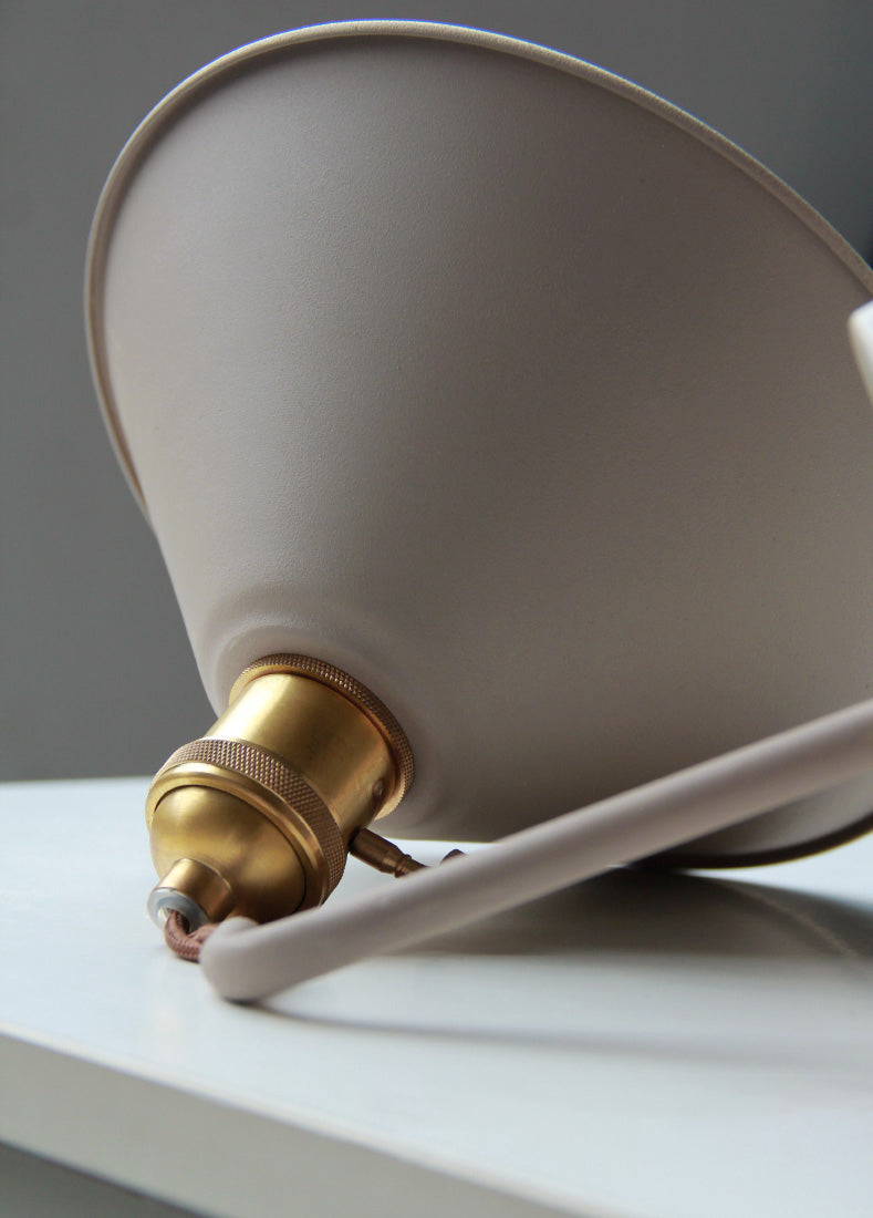 1 Light Metal Wall Mounted Light Fixture Modern Tapered Wall Sconce Lighting for Dining Room