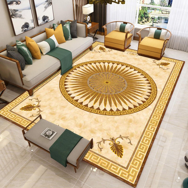 Yellow Tone Glam Area Carpet Polyester European Printing Indoor Rug Easy Care Carpet for Living Room