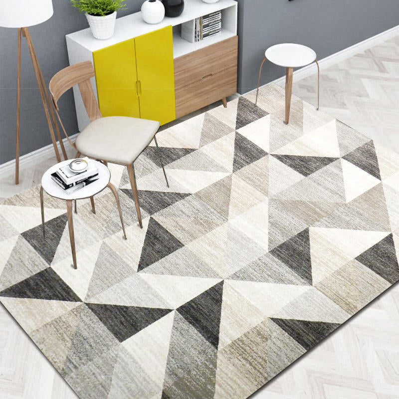 Distinctive Graphic Pattern Area Rug Contemporary Aesthetic Indoor Rug Polyester Anti-Slip Backing Carpet for Home Decoration