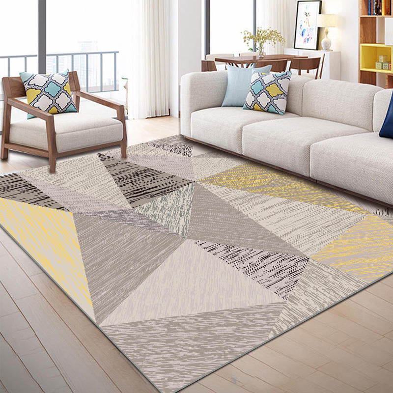 Distinctive Graphic Pattern Area Rug Contemporary Aesthetic Indoor Rug Polyester Anti-Slip Backing Carpet for Home Decoration