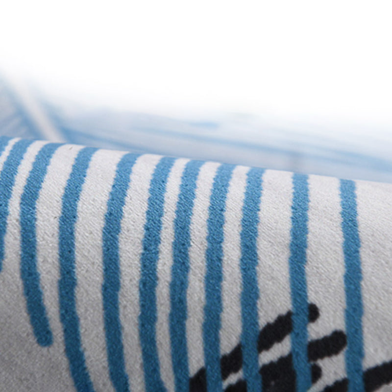 Distinctive Graphic Pattern Area Rug Contemporary Aesthetic Indoor Rug Polyester Anti-Slip Backing Carpet for Home Decoration