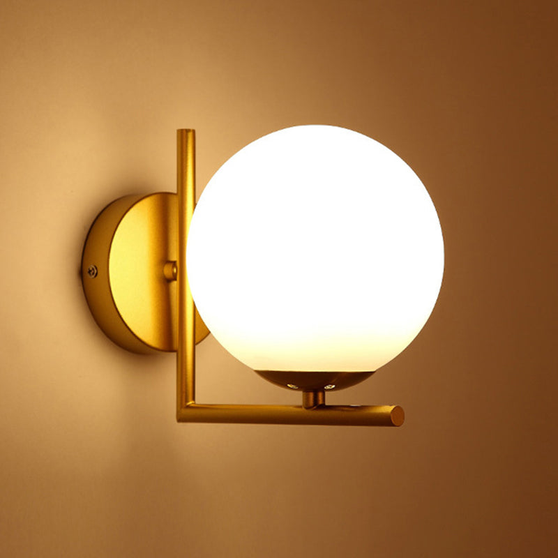 Zeitgenössische globale Wandmontagleuchte Milchglas Wandmontagelampe für das Restaurant