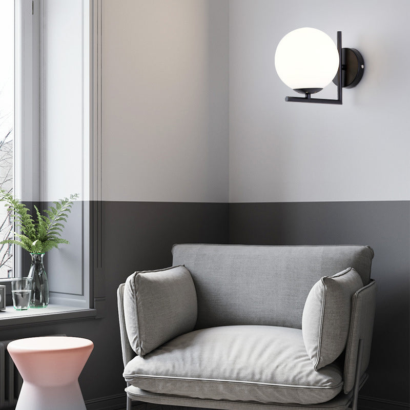 Zeitgenössische globale Wandmontagleuchte Milchglas Wandmontagelampe für das Restaurant