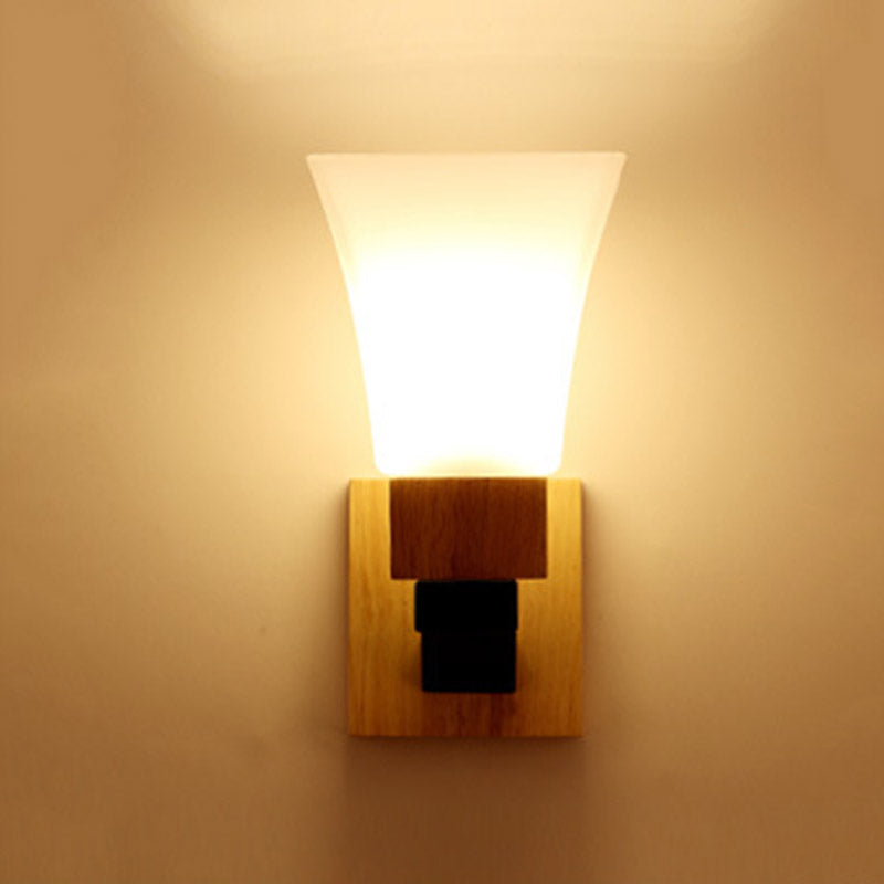 Wood Shaded Sconce Light Fixture Nordic Style Wall Mounted Light Fixture in White