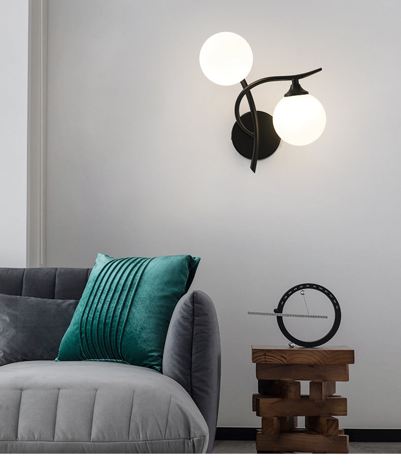 Zeitgenössische globale Wandmontagleuchte Milchglas Wandmontagelampe für das Restaurant