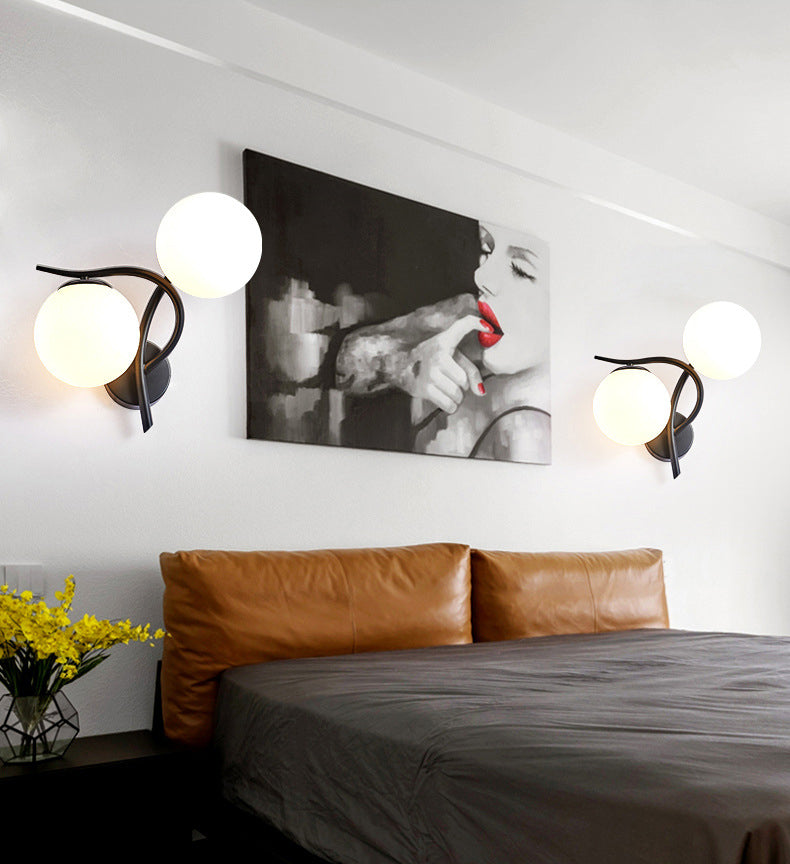 Lampada montata a parete a doppio globo in stile contemporaneo illuminazione a parete in vetro
