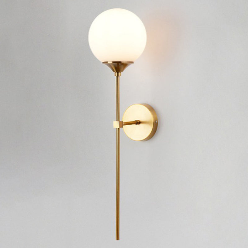 1 luminaire en verre mural clair