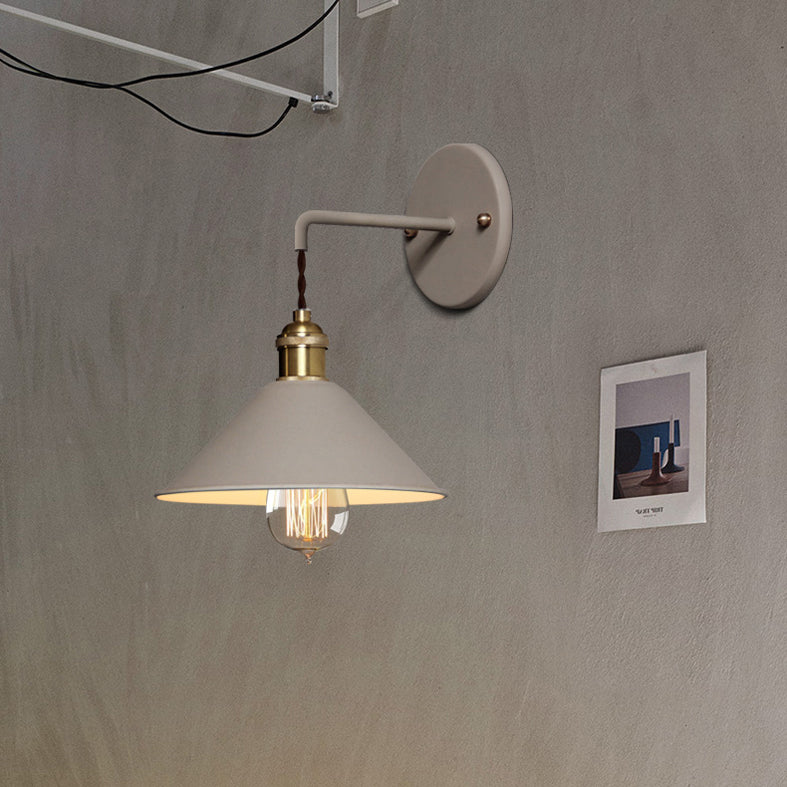 1 Light Metal Wall Mounted Light Fixture Modern Tapered Wall Sconce Lighting for Dining Room