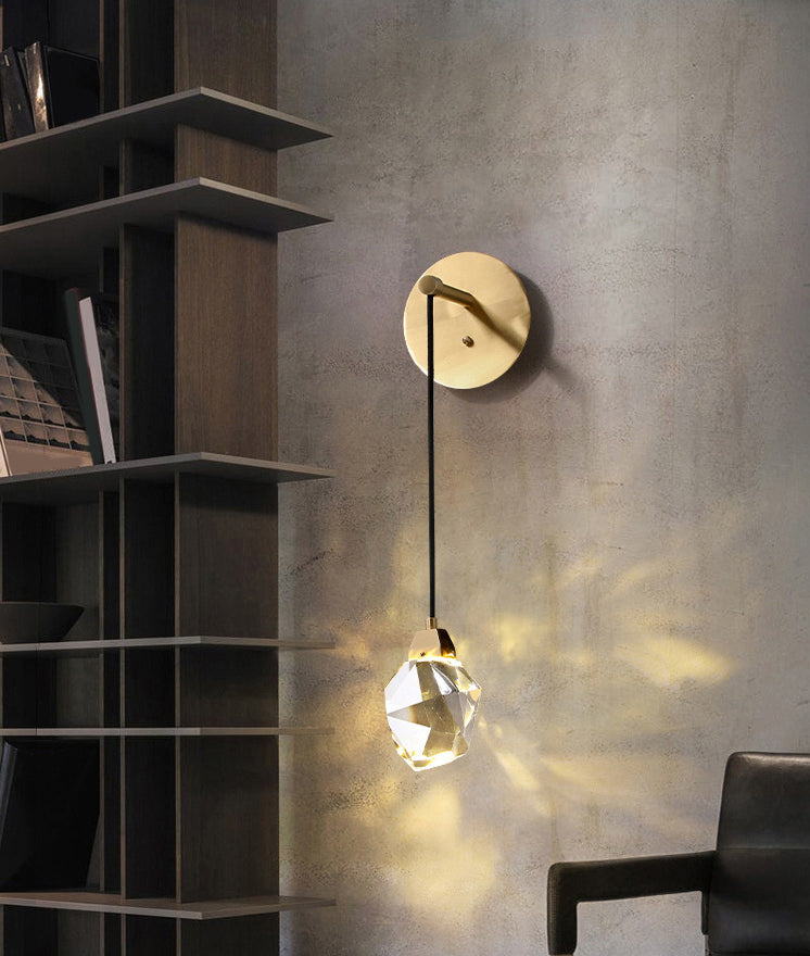 Postmodern Stone Shaped Wall Light Crystal 1 Bulb Bedside Wall Lighting in Brass