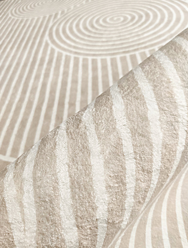 Solid Color Relaxing Area Rug Polyester Geometric Lines Print Rug Non-Slip Backing Indoor Rug for Living Room