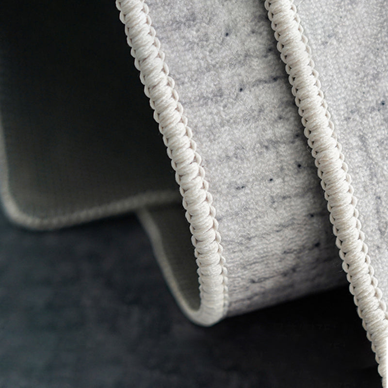 Simple Solid Color Comfort Rug Polyester Stripe Printing Area Rug Non-Slip Backing Carpet for Living Room