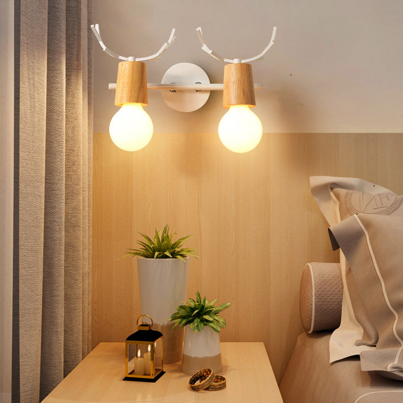 Noordse stijl eenvoud houten wandlamp metalen gewei ontwerp open lamp sconce licht voor slaapkamer
