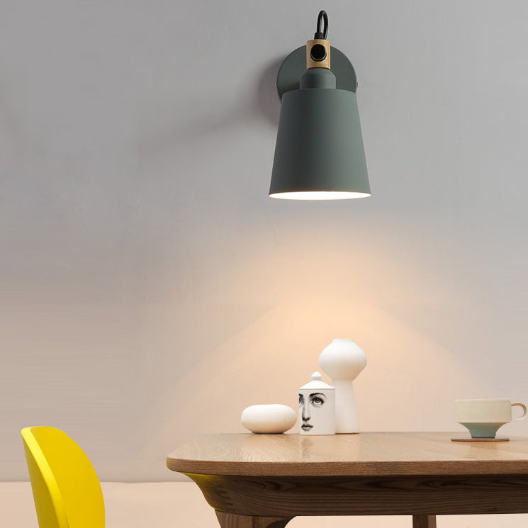 1 Light Metal Wall Mounted Wall Lights Modern Cone Wall Lamp Sconce for Foyer and Hall