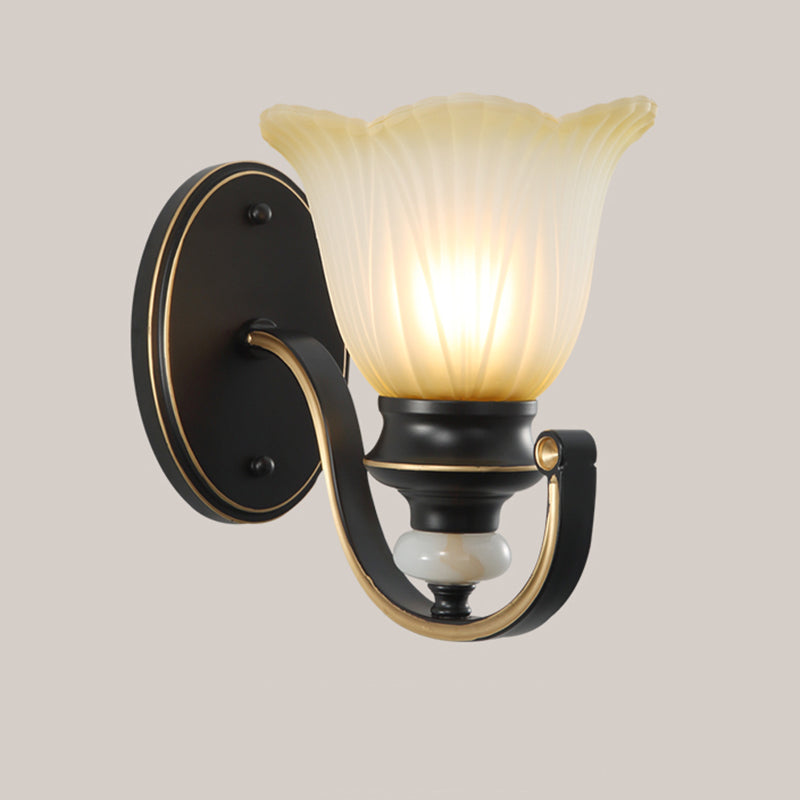 Semplicità vintage Bell Bell Vanity Lights Sconce Milk Glass Wall Monte Flaching per bagno