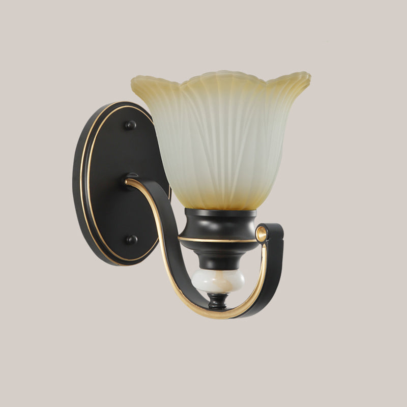 Semplicità vintage Bell Bell Vanity Lights Sconce Milk Glass Wall Monte Flaching per bagno