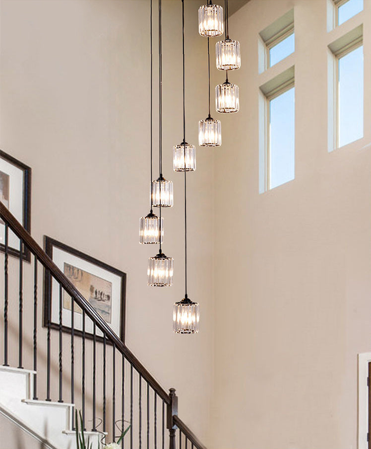 Cilindrische gesuspendeerde verlichtingsarmatuur Minimalistische kristallen trappenhangend plafondlicht in zwart