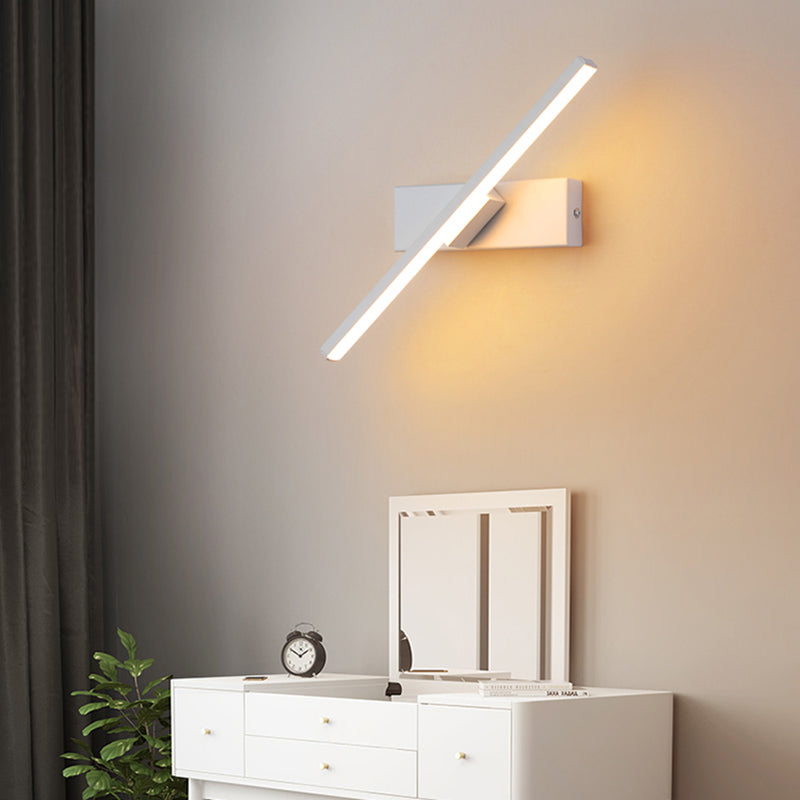 Aluminium rechthoekige LED -wand sconce in moderne beknopte stijl smeedijzeren roteerbare wandlamp met siliconen schaduw