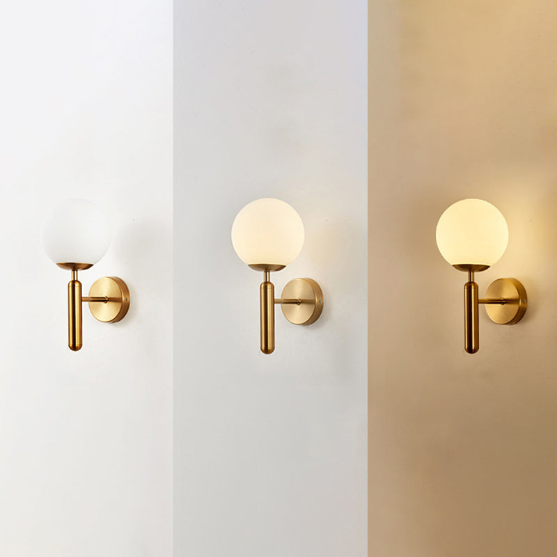 1-Licht-Glas-Globus-Wandlampe 12,5 Zoll Höhe Nordischer Metallleuchten für Treppenhaus