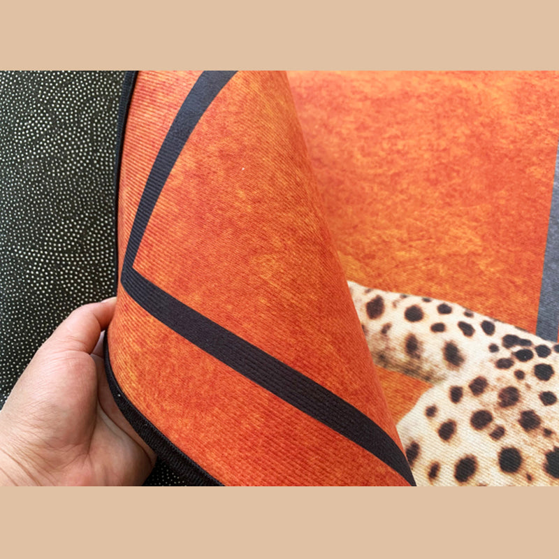 Orange Tone Modern Indoor Rug Polyester Vintage Leopard Print Carpet Easy Care Rug for Home Decoration