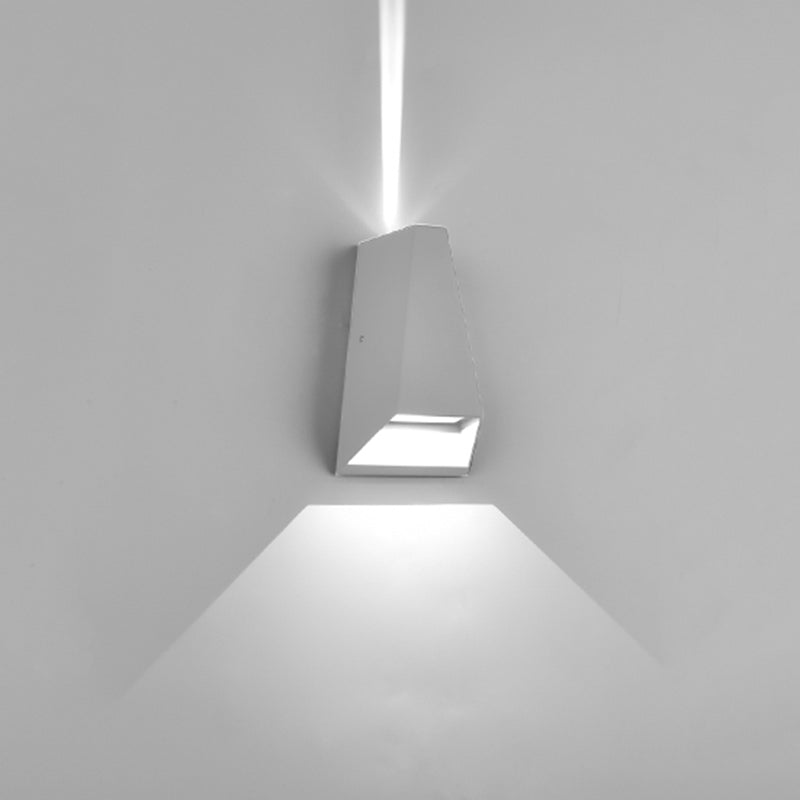 Moderno Minimalista Geométrico Geométrico ARRIBA LED MALA MEAL METAL 2 luces de luces 2 luces