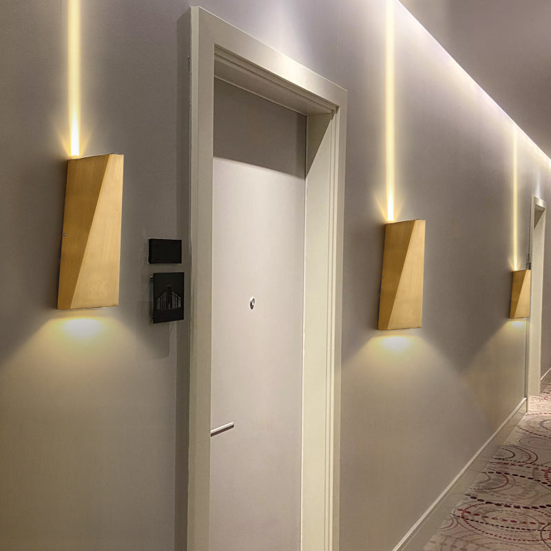 Modern Luxury Style Gold Geometric Wall Sconces Metal Wall Lighting Fixtures