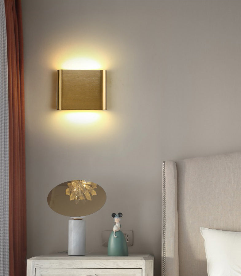 Modern Luxury Style Gold Geometric Wall Sconces Metal Wall Lighting Fixtures