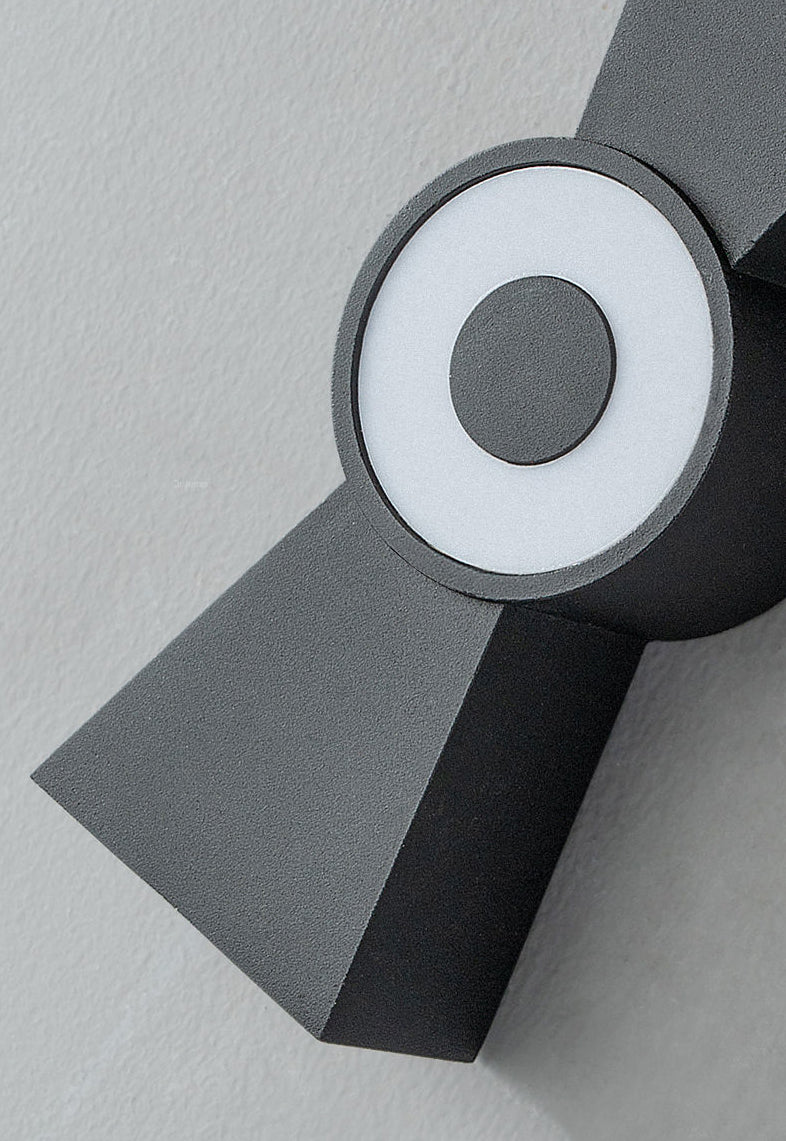 Chinese Knot Shaped Creative LED Wall Lamp Modern Simplicity Style Ambiance Decorative Wall Sconce for Courtyard Aisle