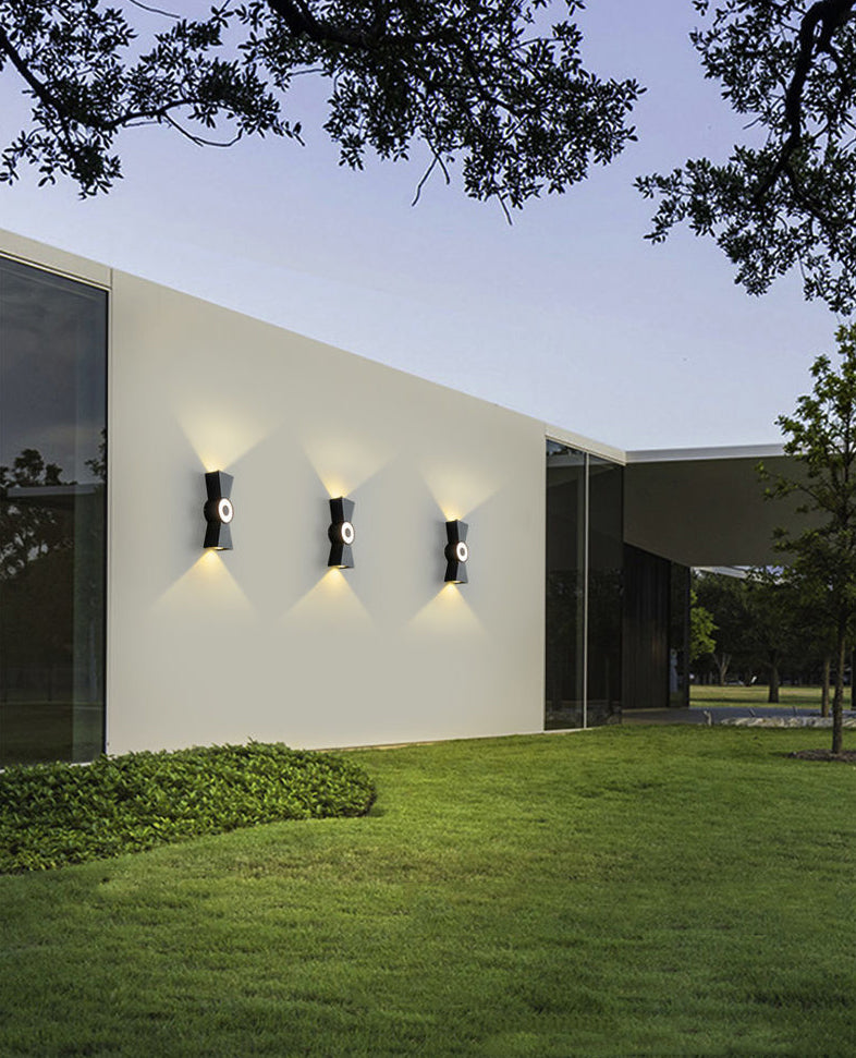 Chinese Knot Shaped Creative LED Wall Lamp Modern Simplicity Style Ambiance Decorative Wall Sconce for Courtyard Aisle