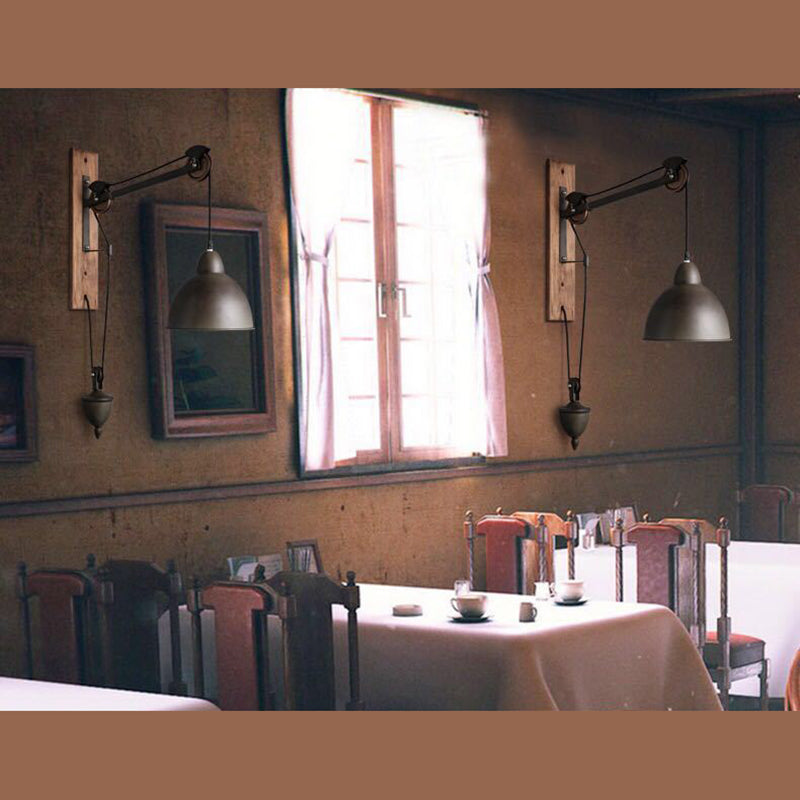 Industrial Style Bowl Shade Lesen Wandlampe 1-Licht Metall Wandleuchte mit Riemenscheibe in Schwarz