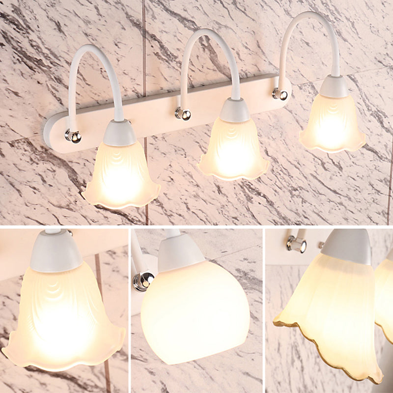 Lampada da parete a collo di cigno flessibile in stile country per bagno