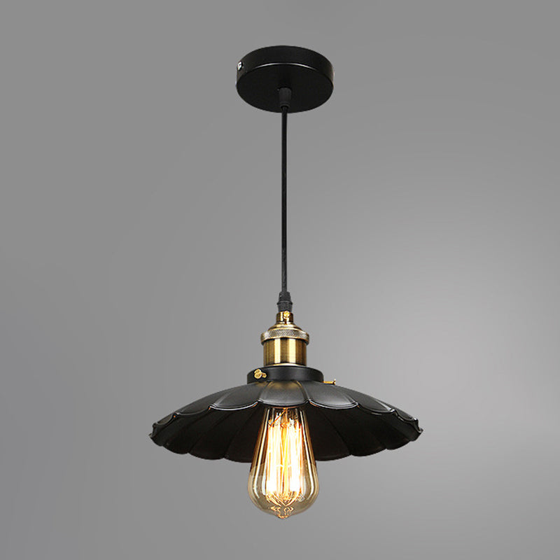 Black Single Pendant Light in Industrial Retro Style Wrought Iron Hanging Light for Coffee Shop