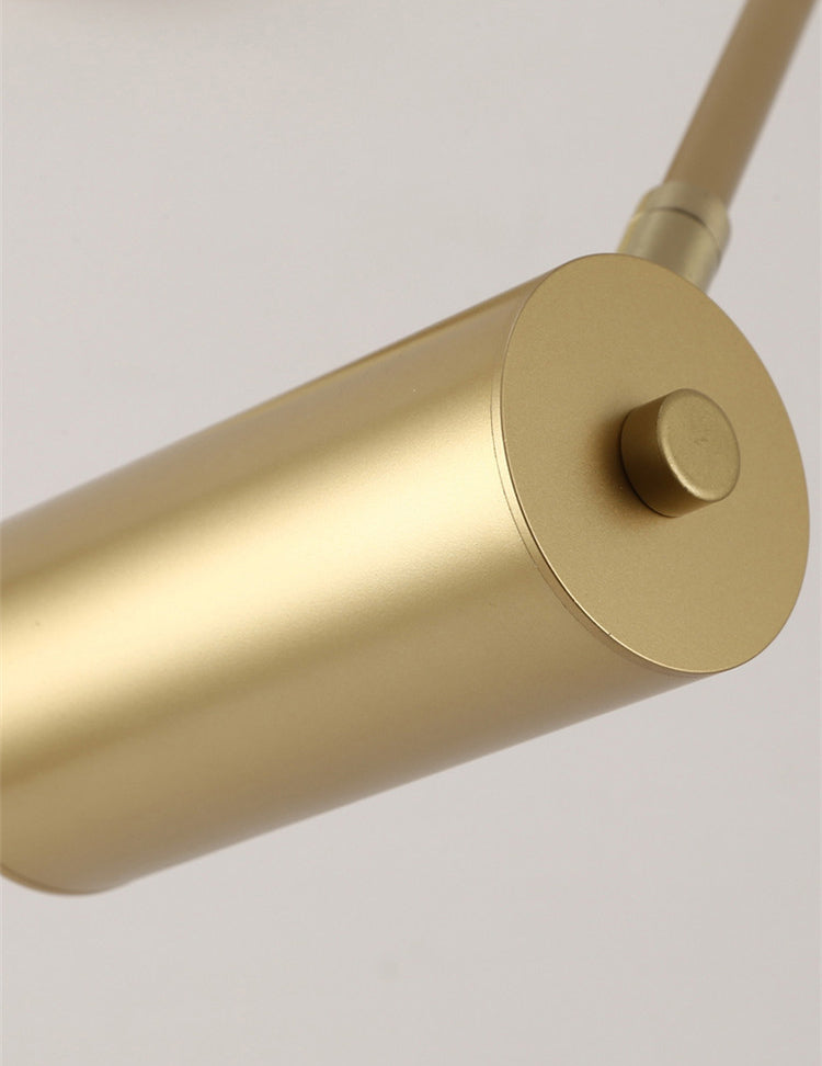 Éclairage moderne de murs de mur à côté de l'éclair