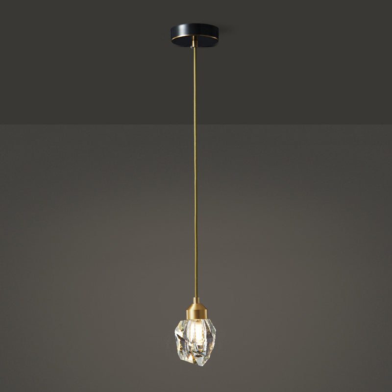 Minimalistische hangende lamp zwart-gouden edelsteenvormige hanger met kristalschaduw voor restaurant