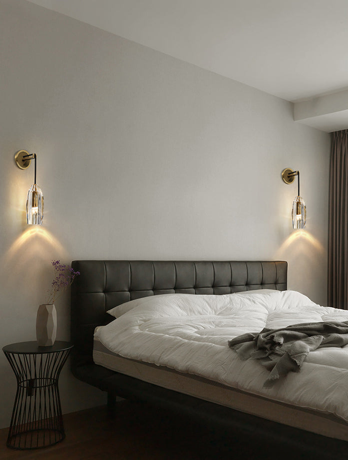 Crystal Gold LED Wall Lamp in Modern Luxury Style Copper Hanging Wall Sconce for Interior Spaces