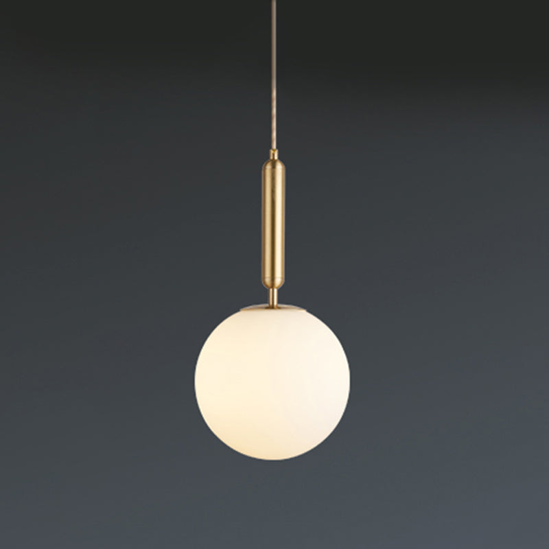 Semplicità moderna a soffitto rotondo a sospensione in vetro di latte appeso per soggiorno