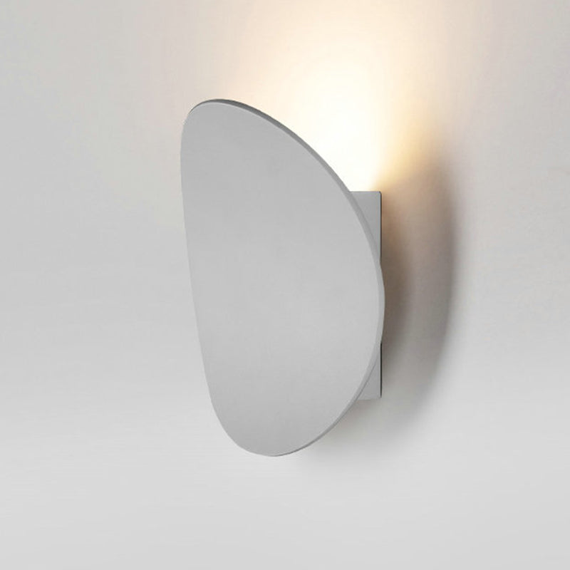 Shaded Wall Sconce Lighting Contemporary Style Metal LED Wall Lighting Fixture for Bedroom