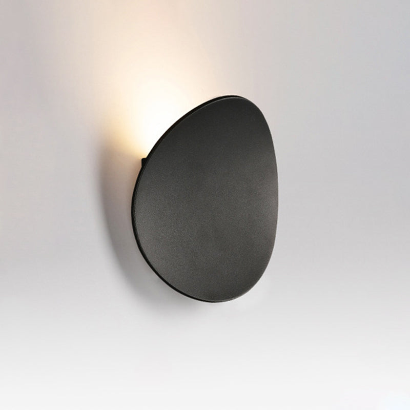 Shaded Wall Sconce Lighting Contemporary Style Metal LED Wall Lighting Fixture for Bedroom