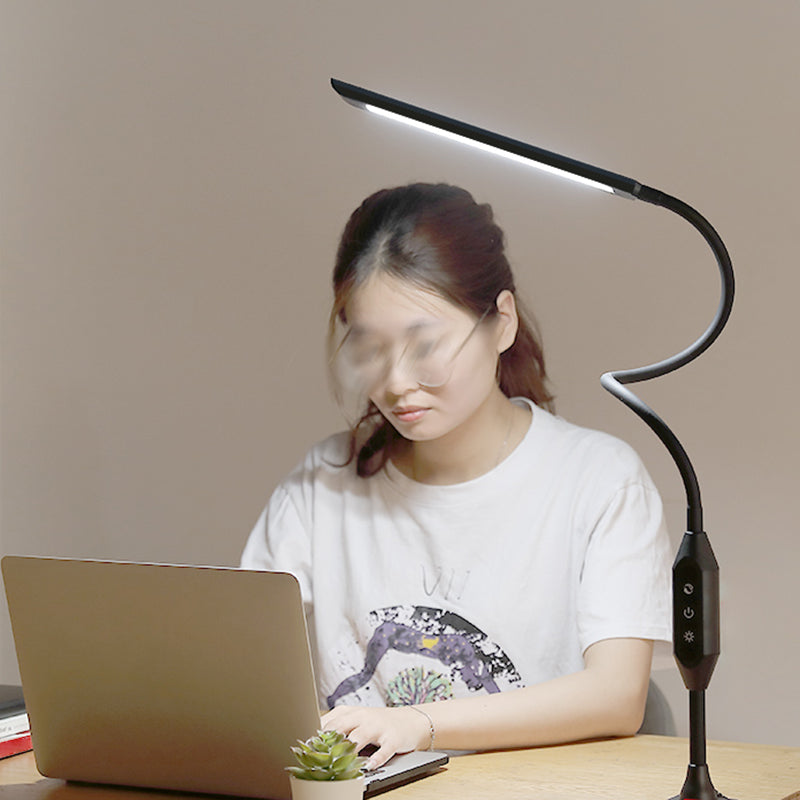 Lampe à serrage linéaire flexible à la lampe en métal minimaliste salle d'étude de table LED avec contrôle tactile