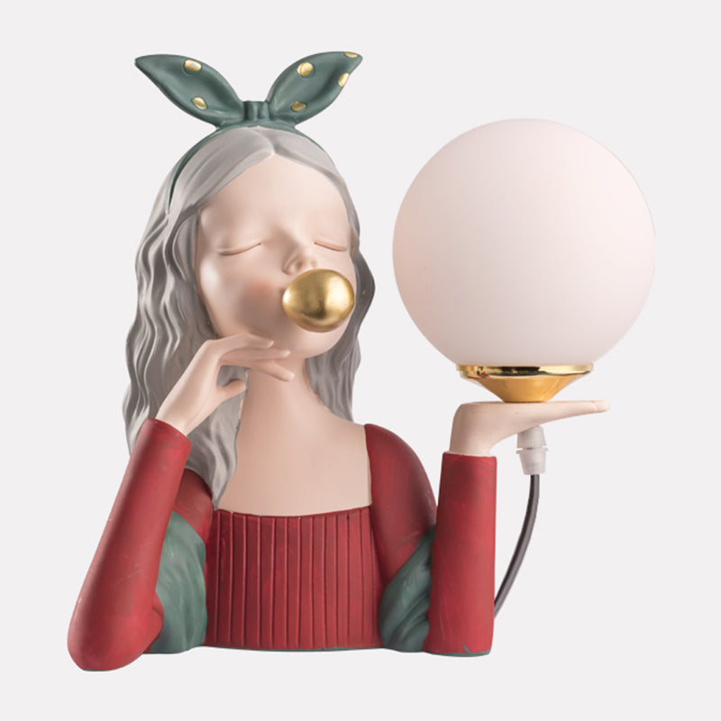 Lampe de table en verre sphérique artistique moderne 1 Bulb Lumière avec une statue de fille