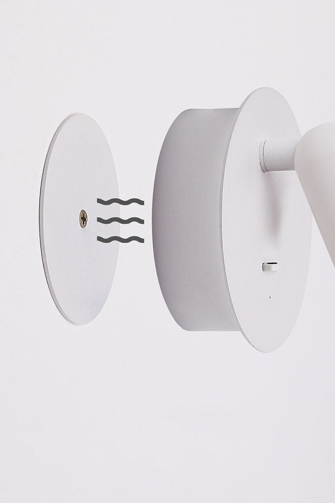 White Circular LED Wall Light in Modern Concise Style Aluminium Reading Wall Sconce for Bedroom