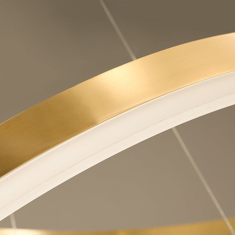 Nuevos accesorios de lámparas de lámpara de araña de oro modernas Luce de colgantes acrílico para sala de estar